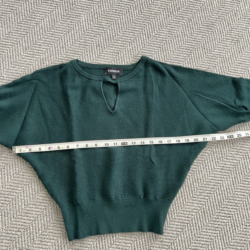 Express sweater - Picture 3 of 4